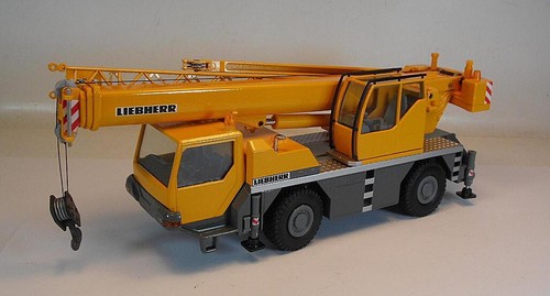 Conrad 2105 liebherr - n.,